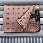 Holliday &amp; Brown
Hand-rolled&nbsp;&nbsp;
Holliday &amp; Brown for Cruciani &amp; Bella
100% Silk
Antique Pink, Light Brown, Sand and White
Double Faces
Motif&nbsp; Pocket Square
Handmade in Italy

32 cm X 32 cm