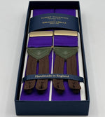 Albert Thurst
on for Cruciani &amp; Bella
Made in England

40 mm Woven Barathea&nbsp;
Purple braces
Braid ends
Y-Shaped
Gold Fittings
Size Multifit Adjustable&nbsp;Length:&nbsp;115cm (= 45 inch) Maximum