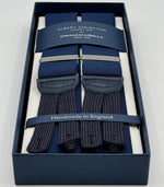 Albert Thurston for Cruciani &amp; Bella
Made in England
Adjustable Sizing
35 mm elastic&nbsp; braces
Navy Blue Plain
Braid ends
Y-Shaped
Nickel Fittings
Size Multifit Adjustable&nbsp;Length:&nbsp;115cm (= 45 inch) Maximum