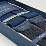 Albert Thurston for Cruciani &amp; Bella
Made in England
Adjustable Sizing
35 mm elastic&nbsp; braces
Navy Blue Plain
Braid ends
Y-Shaped
Nickel Fittings
Size Multifit Adjustable&nbsp;Length:&nbsp;115cm (= 45 inch) Maximum