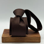 Cruciani &amp; Bella

100% Silk&nbsp;
Self Tipped
Brown Plain Tie
Handmade in Italy
8 cm x 148 cm
New Old Stock