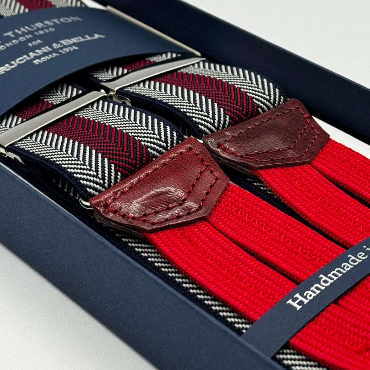 Albert Thurston for Cruciani &amp; Bella
Made in England
Adjustable Sizing
35 mm elastic Blue, Wine and Grey Stripe braces
Braid ends
Y-Shaped
Nickel Fittings
Size Multifit Adjustable&nbsp;Length:&nbsp;115cm (= 45 inch) Maximum