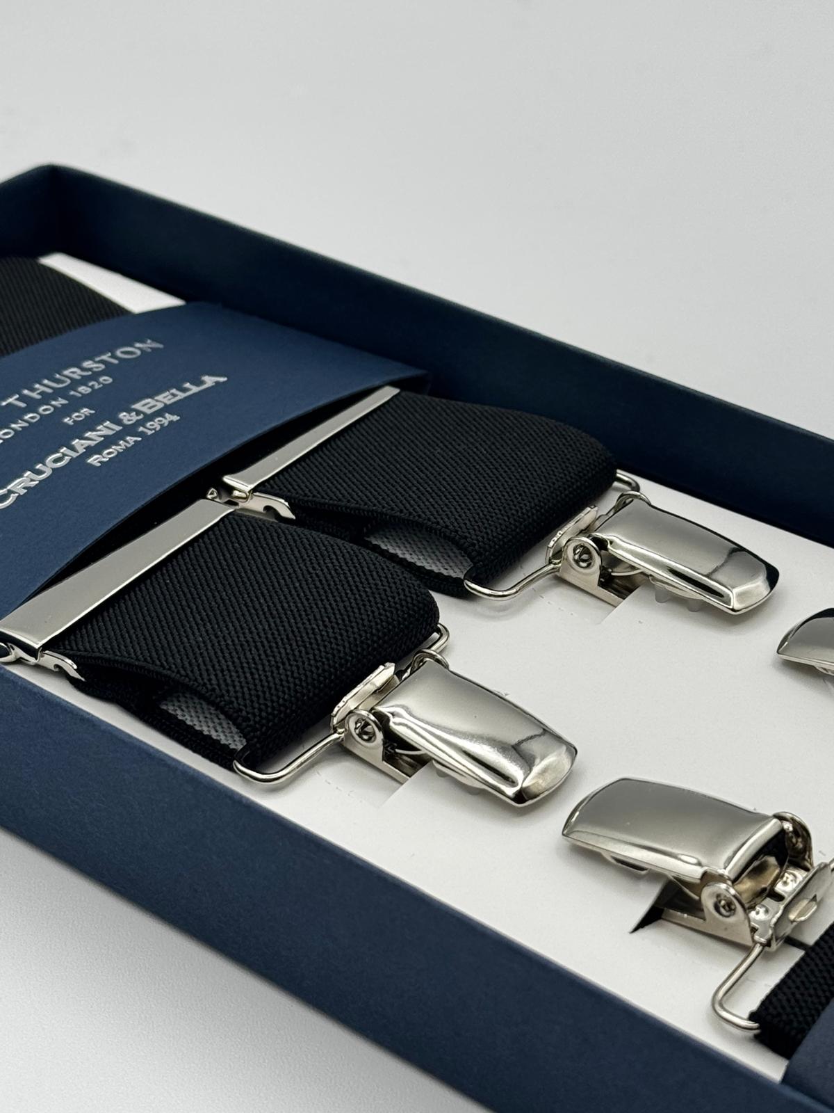 Albert Thurston for Cruciani &amp; Bella

Made in England
Clip on
Adjustable Sizing
35 mm elastic braces
Black Plain
X-Shaped
Nickel Fittings
Size Multifit Adjustable&nbsp;Length:&nbsp;115cm (= 45 inch) Maximum