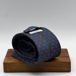 Cruciani &amp; Bella
100% Printed Silk&nbsp;
Tipped
Blue, Green and Light Blue&nbsp; Motif Tie
Handmade in Italy
8 cm x 148 cm
New Old Stock