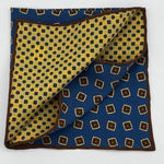 Cruciani &amp; Bella
Hand-rolled&nbsp;&nbsp;
100%&nbsp; Madder Silk Double
Light Blue, Yellow, Light Blue and Beige

Balloon Motif Pocket Square
Made in Italy
33 cm X 33 cm