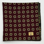Cruciani &amp; Bella
Hand-rolled&nbsp;&nbsp;
100%&nbsp; Madder Silk Double
Red Wine, Green, Beige and Yellow

Motif Pocket Square
Made in Italy
33 cm X 33 cm