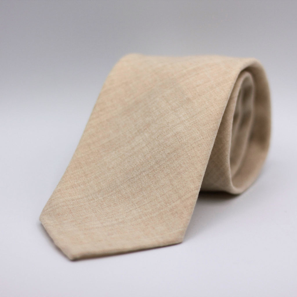 Cruciani & Bella 100% Wool Flannel Unlined Hand rolled blades Light Brown Tie Handmade in Italy 8 cm x 150 cm