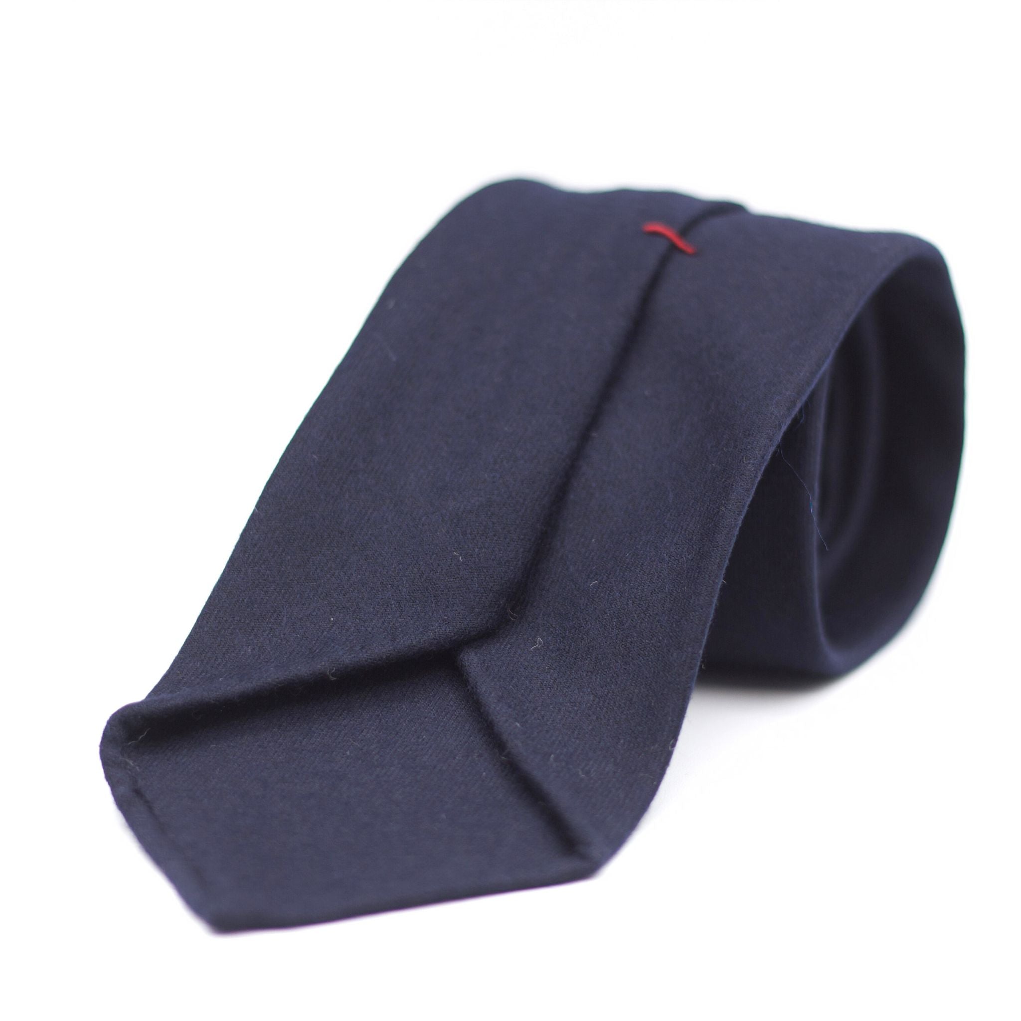 Cruciani & Bella 100% Wool Flannel Unlined Hand rolled blades Navy Blue Tie Handmade in Italy 8 cm x 150 cm