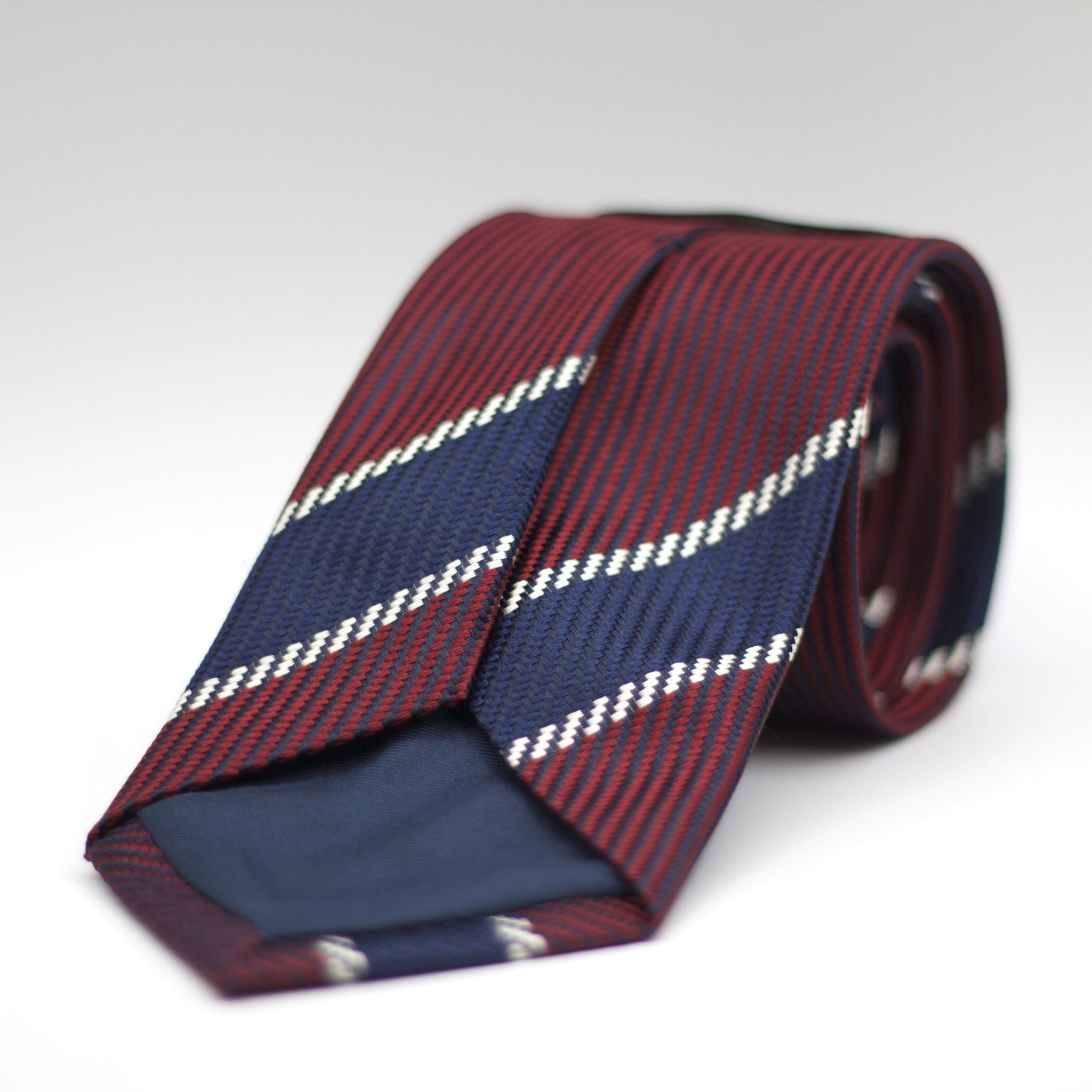 Holliday & Brown for Cruciani e Bella 100% Jacquard Silk Red, Blue and White stripe tie Handmade in Italy 8 cm x 150 cm #6425