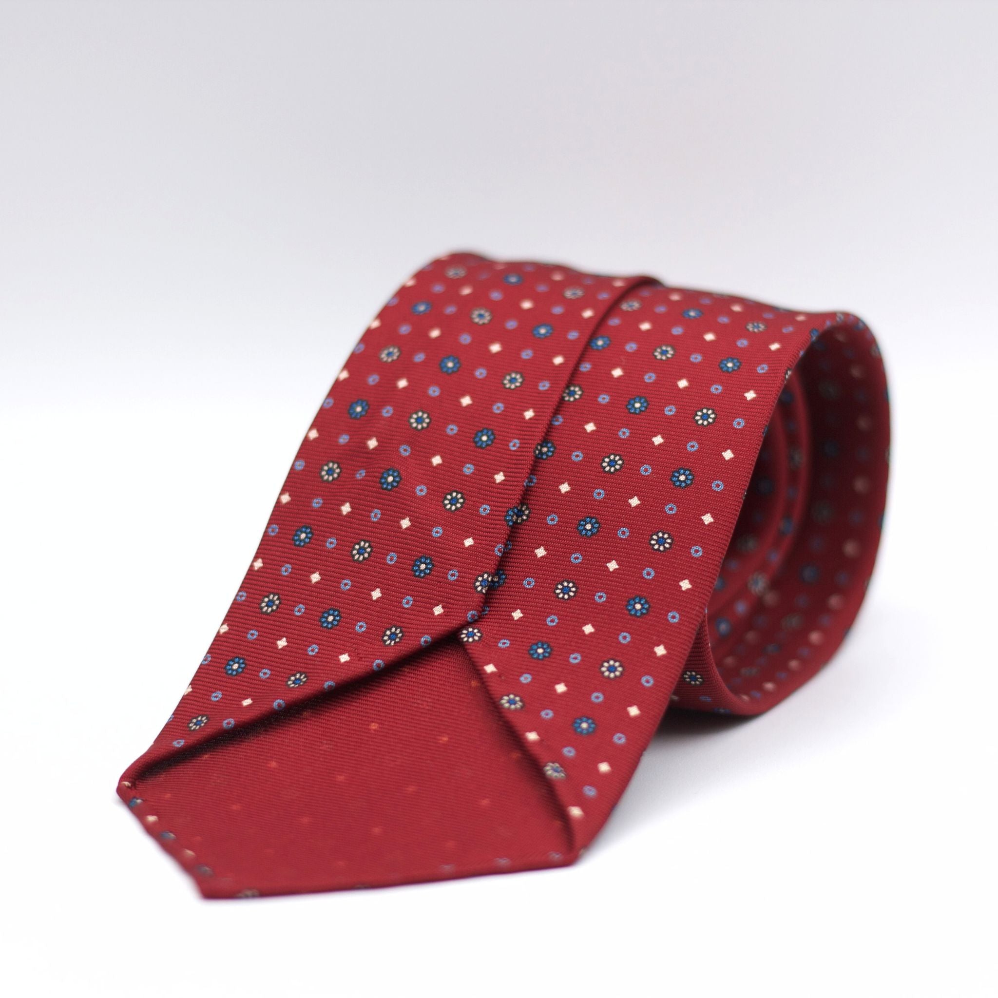 Cruciani & Bella 100% Printed Silk 36 oz UK fabric Unlined Red, Light Blue and Cream Unlined Tie Handmade in Italy 8 x 150 cm