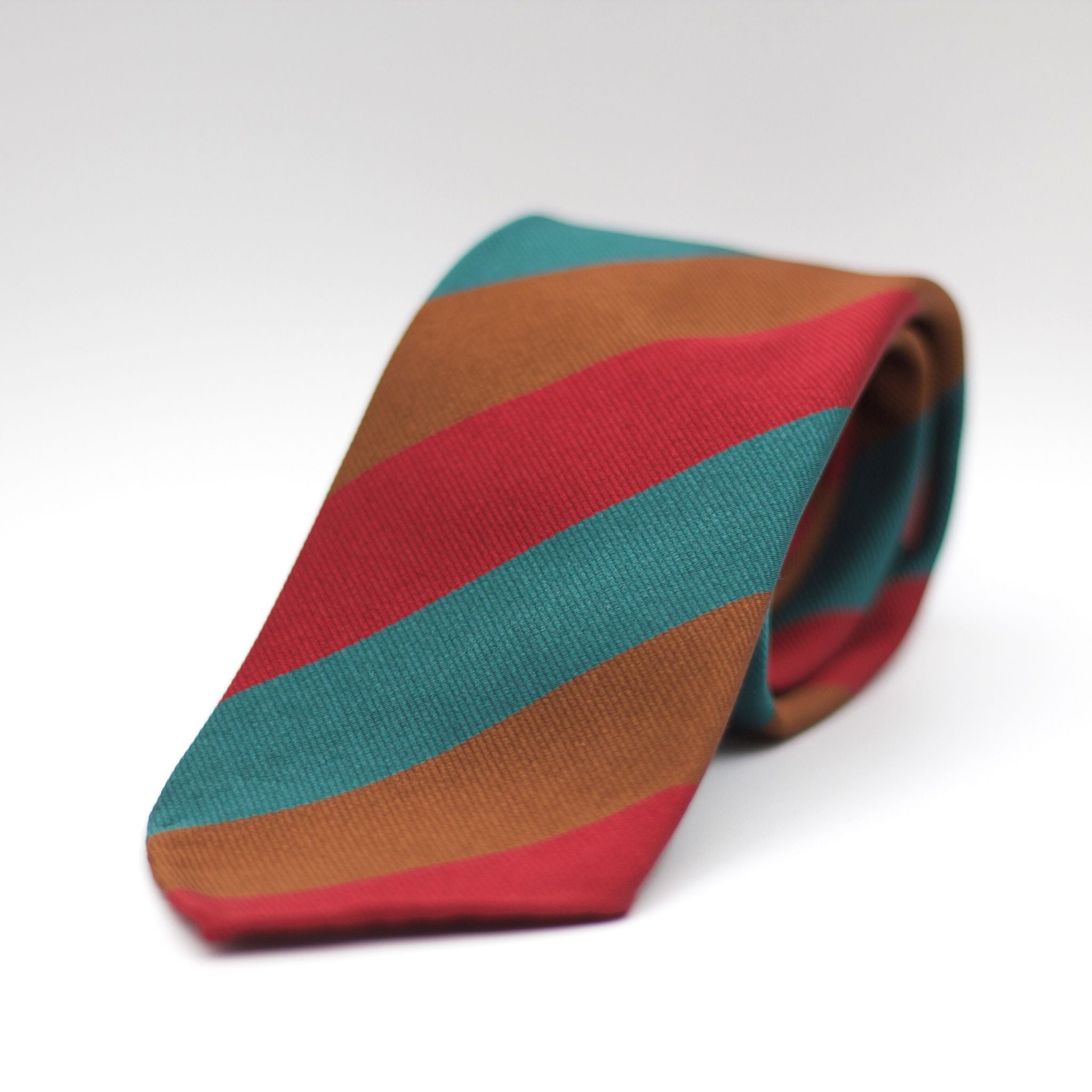 Cruciani & Bella 100% Silk Slim Shape Jacquard  Unlined Regimental "Royal Tank Regiment" Red, Green and Brown stripes tie Handmade in Italy 8 cm x 150 cm