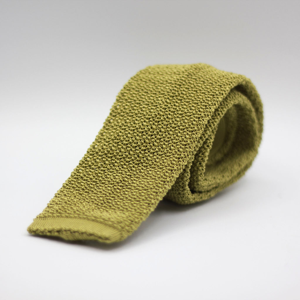 Cruciani & Bella - Knitted Silk - Sage Green Solid Tie