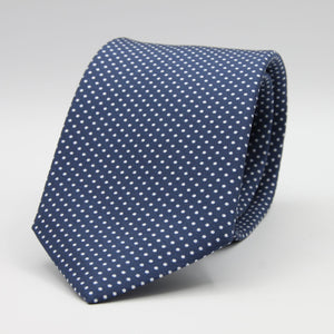 Cruciani &amp; Bella
100% Silk
Printed
Self-Tipped
Blue and White Pin Dots Tie
Handmade in Rome, Italy.
8 cm x 150 cm
#9302