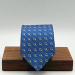 Cruciani &amp; Bella
100% Printed Silk&nbsp;
Tipped
Light Blue and Yellow Horsebit Motif Tie
Handmade in Italy
8,5 cm x 148 cm
New Old Stock
#10143