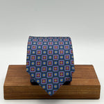 Cruciani &amp; Bella
100% Printed Silk&nbsp;
Tipped
Blue, Red, Yellow and Light Blue Motif Tie
Handmade in Italy
8,5 cm x 148 cm
New Old Stock
#10144