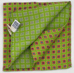 Cruciani &amp; Bella
Hand-rolled&nbsp;&nbsp;
100% Linen
Light Green, Orange, Red and Blue
Motif Pocket Square
Made in Italy
33 cm X 33 cm
#0536