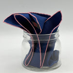 Cruciani &amp; Bella
Hand-rolled&nbsp;&nbsp;
100% Silk
Blue and Pink Border
Motif Pocket Square
Made in England
33 cm X 33 cm
#2633