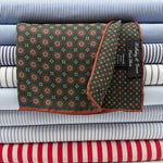 Holliday &amp; Brown
Hand-rolled&nbsp;&nbsp;
Holliday &amp; Brown for Cruciani &amp; Bella
100% Silk
Green, Light Brown and Beige
Double Faces
Motif&nbsp; Pocket Square
Handmade in Italy

32 cm X 32 cm
#10336