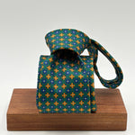 Cruciani &amp; Bella
100% Printed Silk&nbsp;
Tipped
Green, Orange, Blue and White Motif Tie
Handmade in Italy
8,5 cm x 148 cm
New Old Stock
#10452