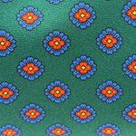 Cruciani &amp; Bella
100% Printed Silk&nbsp;
Tipped
Green, Light Blue and Red Motif Tie
Handmade in Italy
8,5 cm x 148 cm
New Old Stock
#10522
