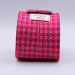 Cruciani &amp; Bella
100% Printed Silk

Self-Tipped
Fucsia, Blue and White motif Tie&nbsp;
Handmade in Rome, Italy.

8,5 cm x 152 cm
#10164
