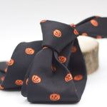Cruciani & Bella 100% silk Tipped Black Pumpkin motif Tie Made in England 8 cm x 150 cm