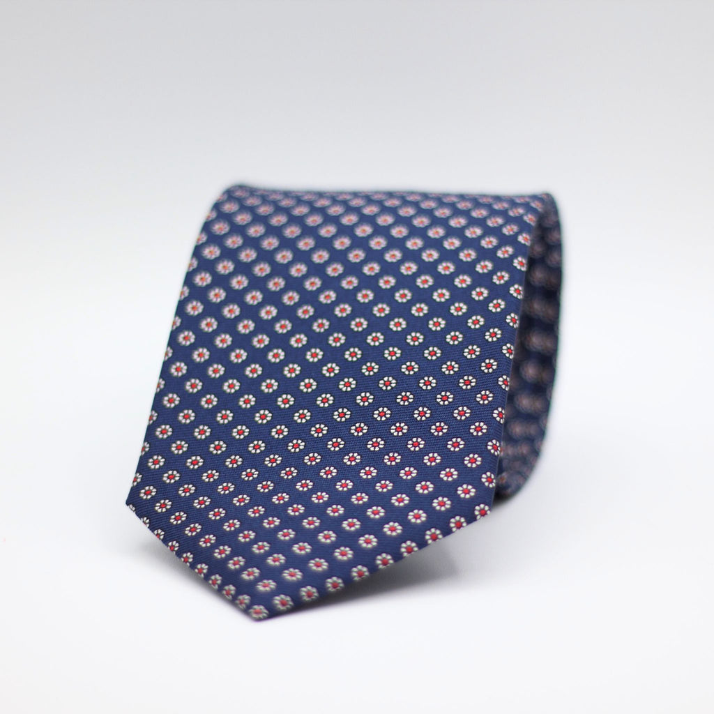 Holliday & Brown for Cruciani & Bella 100% printed Silk Self Tipped Blue, White and Red daisies tie Handmade in Italy 8 cm x 150 cm