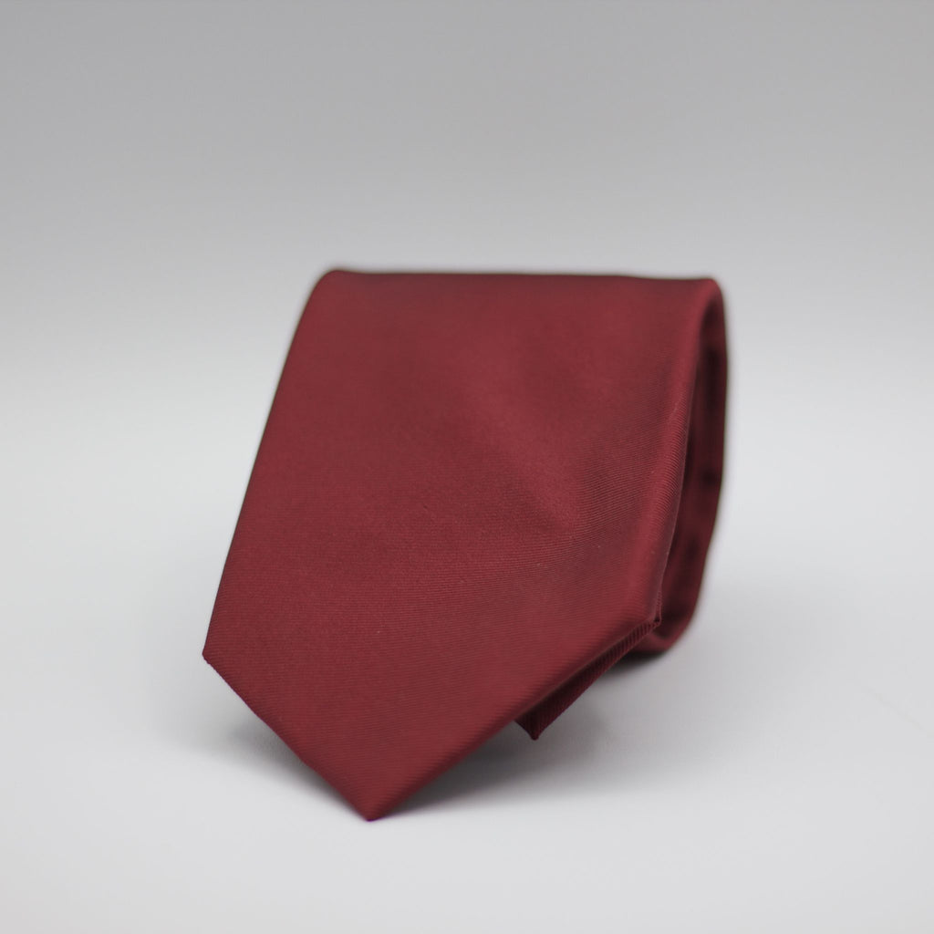 Holliday & Brown for Cruciani & Bella 100% Woven Jacquard Silk Tipped Burgundy tie Handmade in Italy 8 cm x 150 cm
