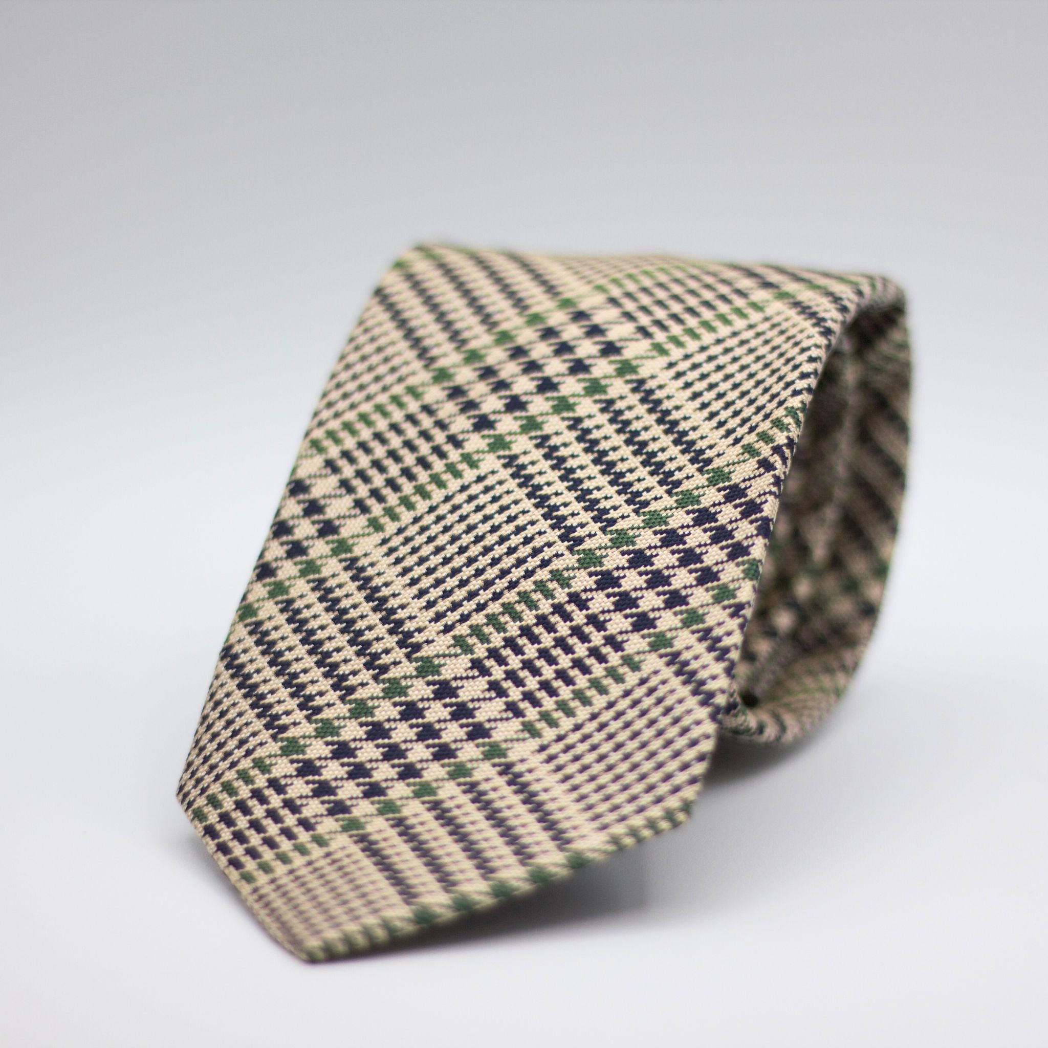 Drake's for Cruciani & Bella 100% Wowen Silk Tipped Ecru, Blue and Green Prince of Wales motif Tie Size 8 X 148 cm Made in England