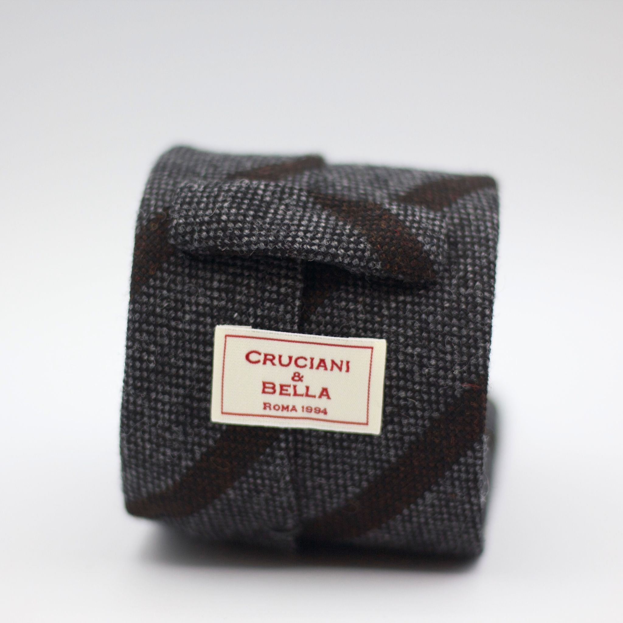 Cruciani & Bella 100% Shetland Tweed  Unlined Hand rolled blades Grey and Brown stripes Handmade in Italy 8 cm x 150 cm