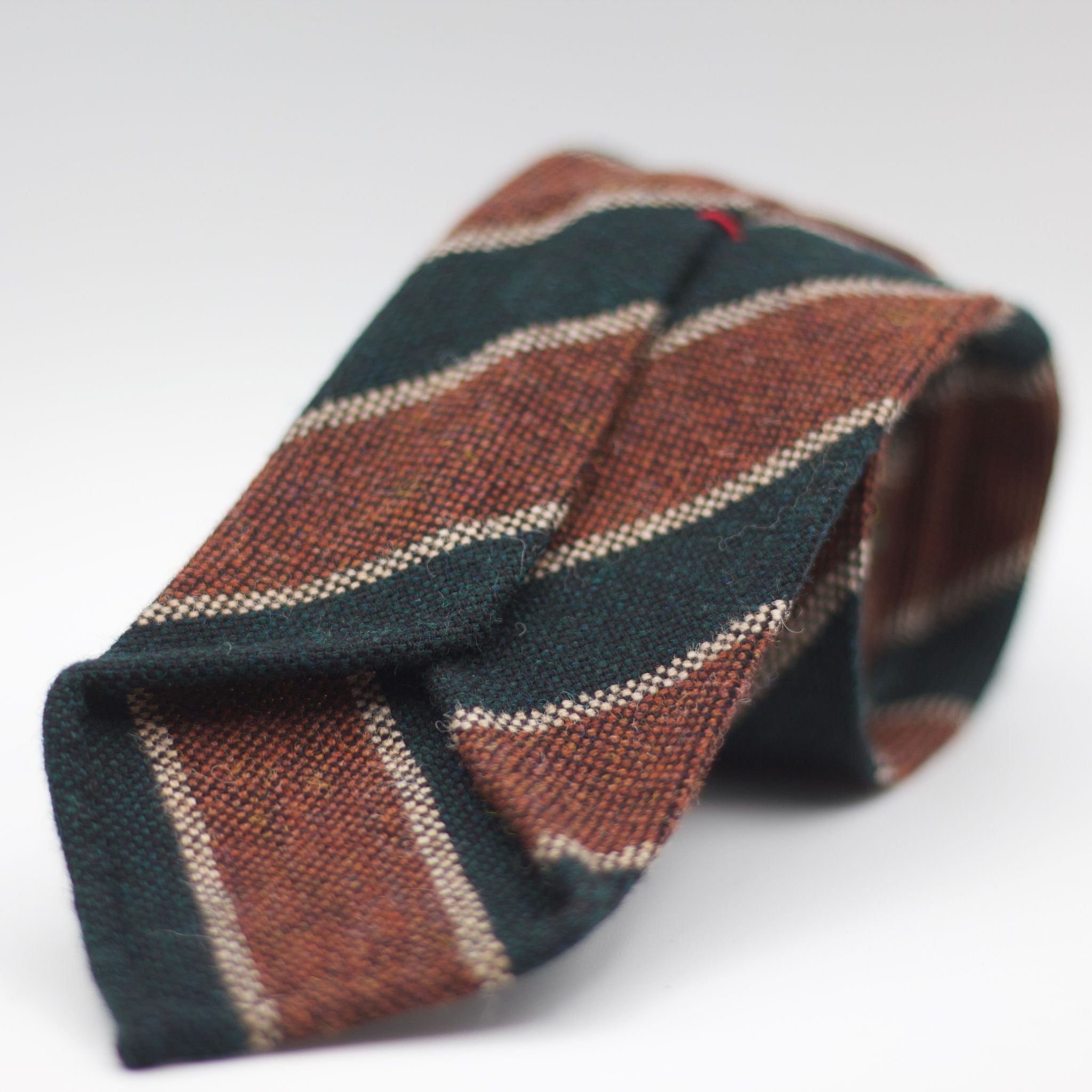 Cruciani & Bella 100% Shetland Tweed  Unlined Hand rolled blades Green and Rust stripes Handmade in Italy 8 cm x 150 cm