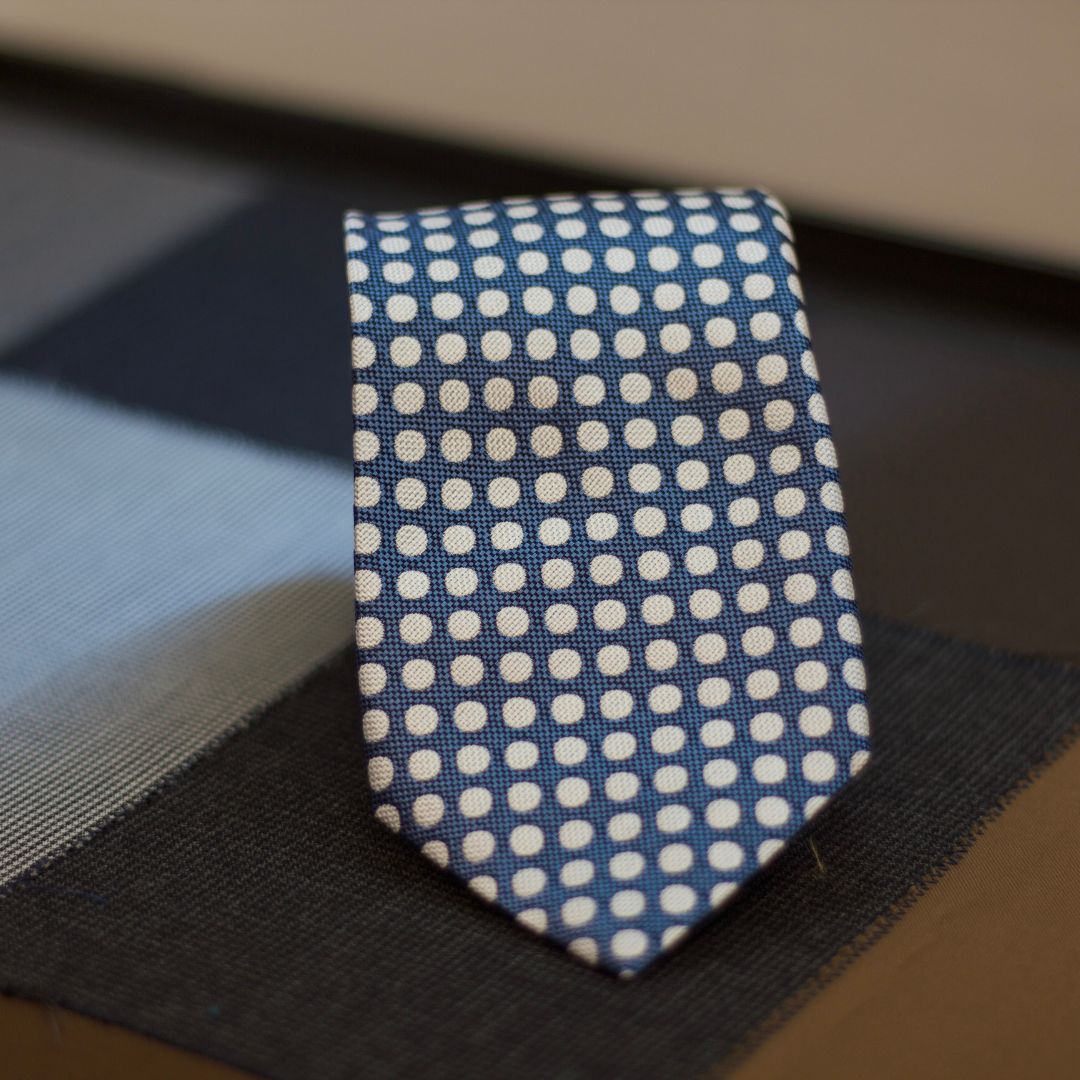 Cruciani & Bella 100% silk Tipped 3-Folds Cobalt Blue "Winston's Spot" tie Handmade in Como, Italy 8 cm x 150 cm
