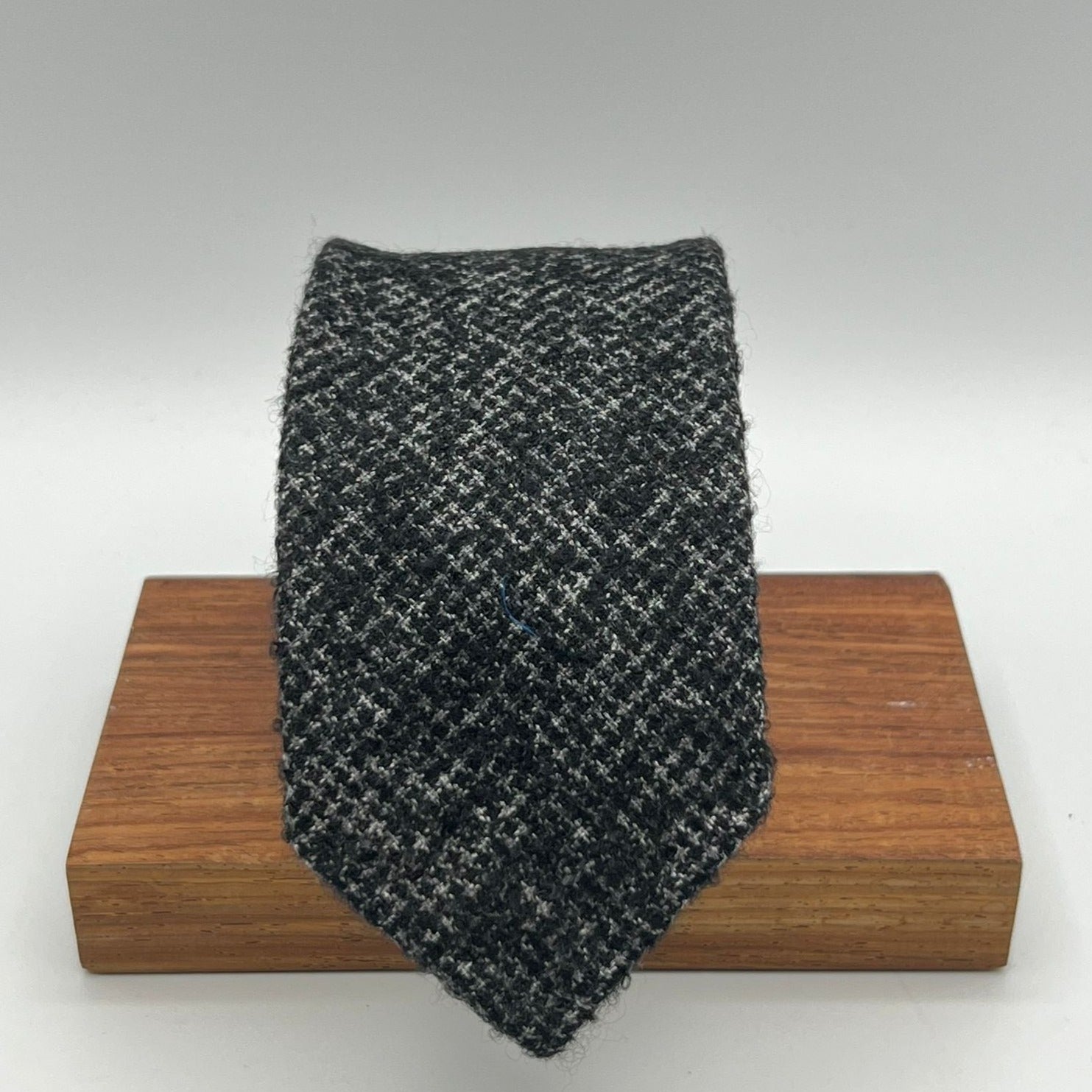 Drake's - Alpaca Wool Nylon  - Dark Grey Melange  Unlined Tie  #6019