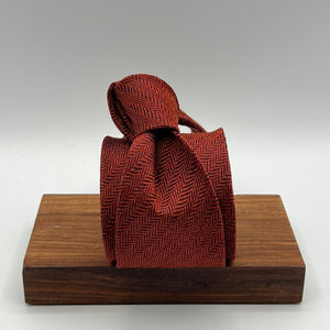 Drake's for Cruciani e Bella 60% Silk 40% Wool Tipped Rust Herringbone Motif Tie Handmade in London, England 8 cm x 150 cm #6824