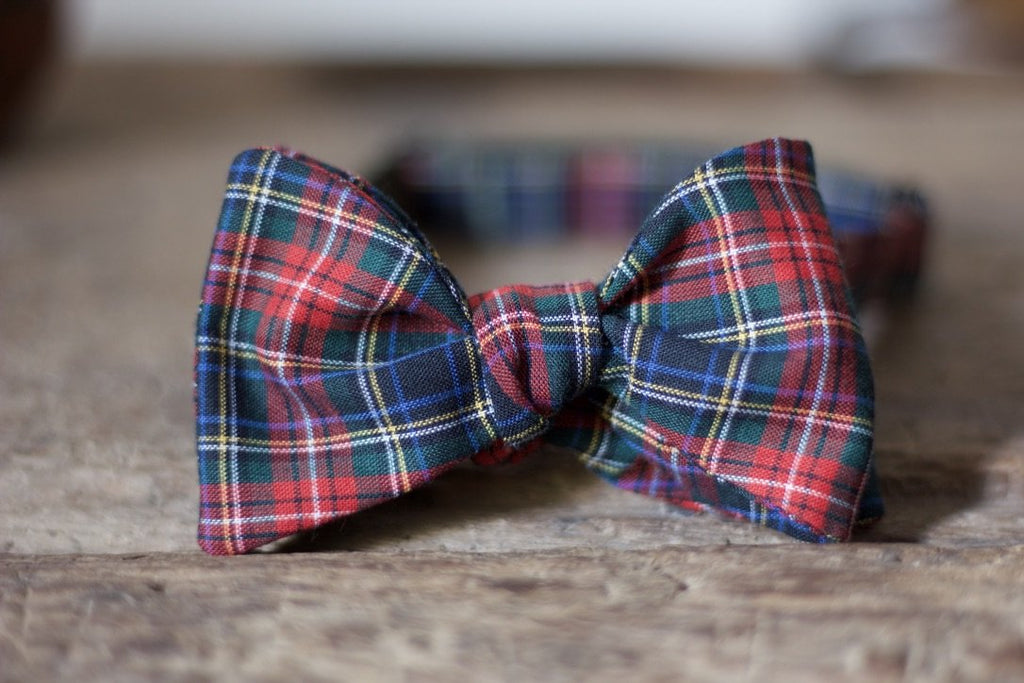 Noodles Bow Ties 100% Cotton  White, red, yellow, green, blue and black tartan Handcrafted in Italy coated metal hardware  olive green gabardine inside hand-stitched labels handmade boxes self-tie bow ties