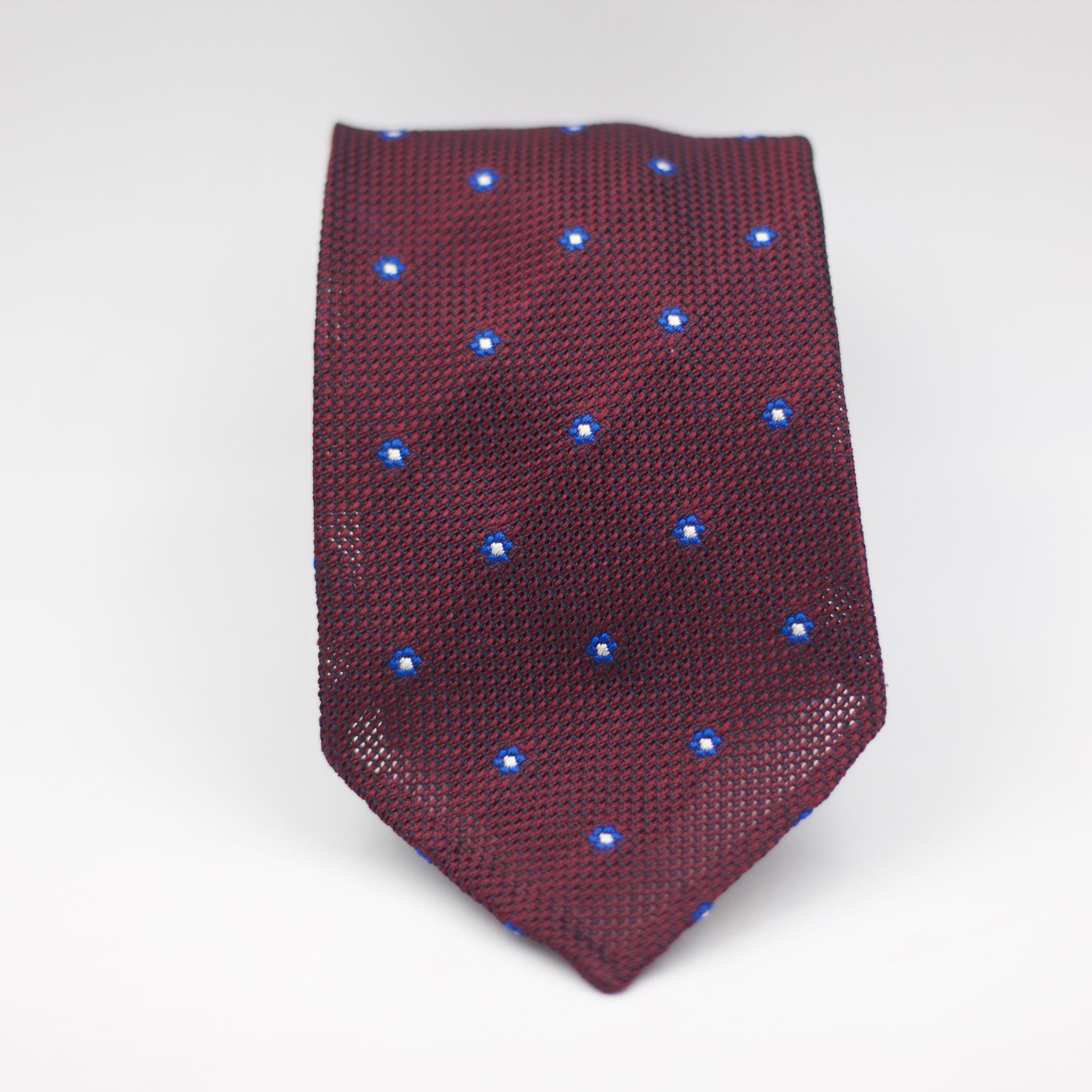 Cruciani & Bella 100% Silk Garza Fina Woven in Italy Unlined Hand rolled blades Burgundy, Blue and White Motif Handmade in Italy 8 cm x 150 cm
