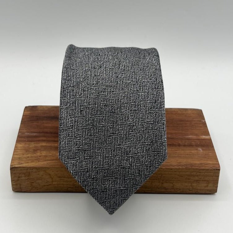 Drake's -  Silk  -  Light Grey, Herringbone Motif tie  #0046