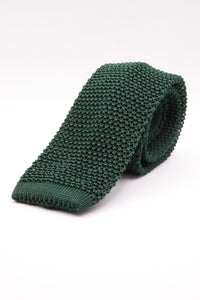 Green bottle knitted tie