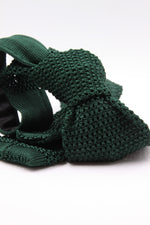 Green bottle knitted tie