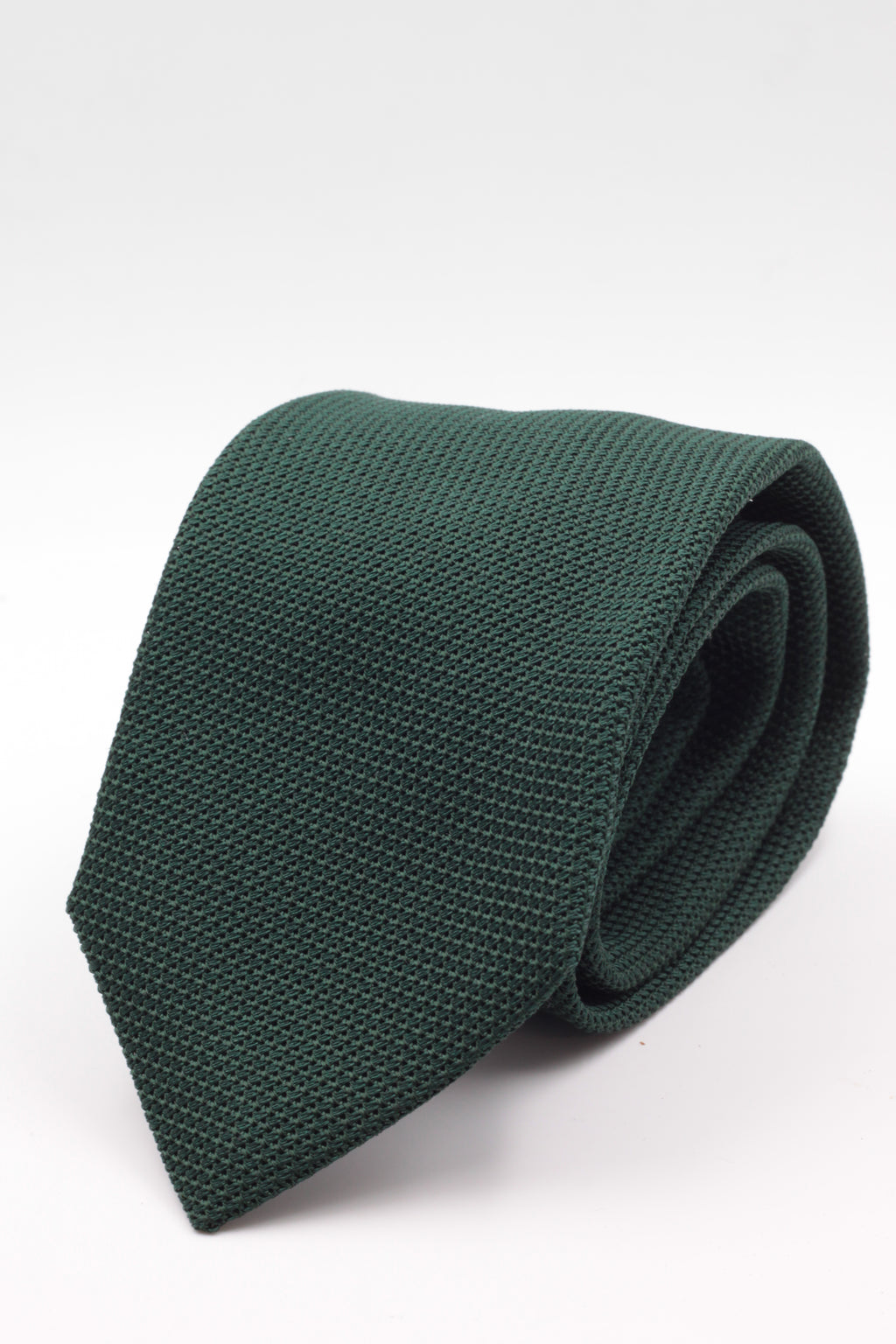100% Silk Grenadine garza fina  Tipped Hand rolled blades Forrest green plain tie Handmade in Rome, Italy 8 cm x 150 cm