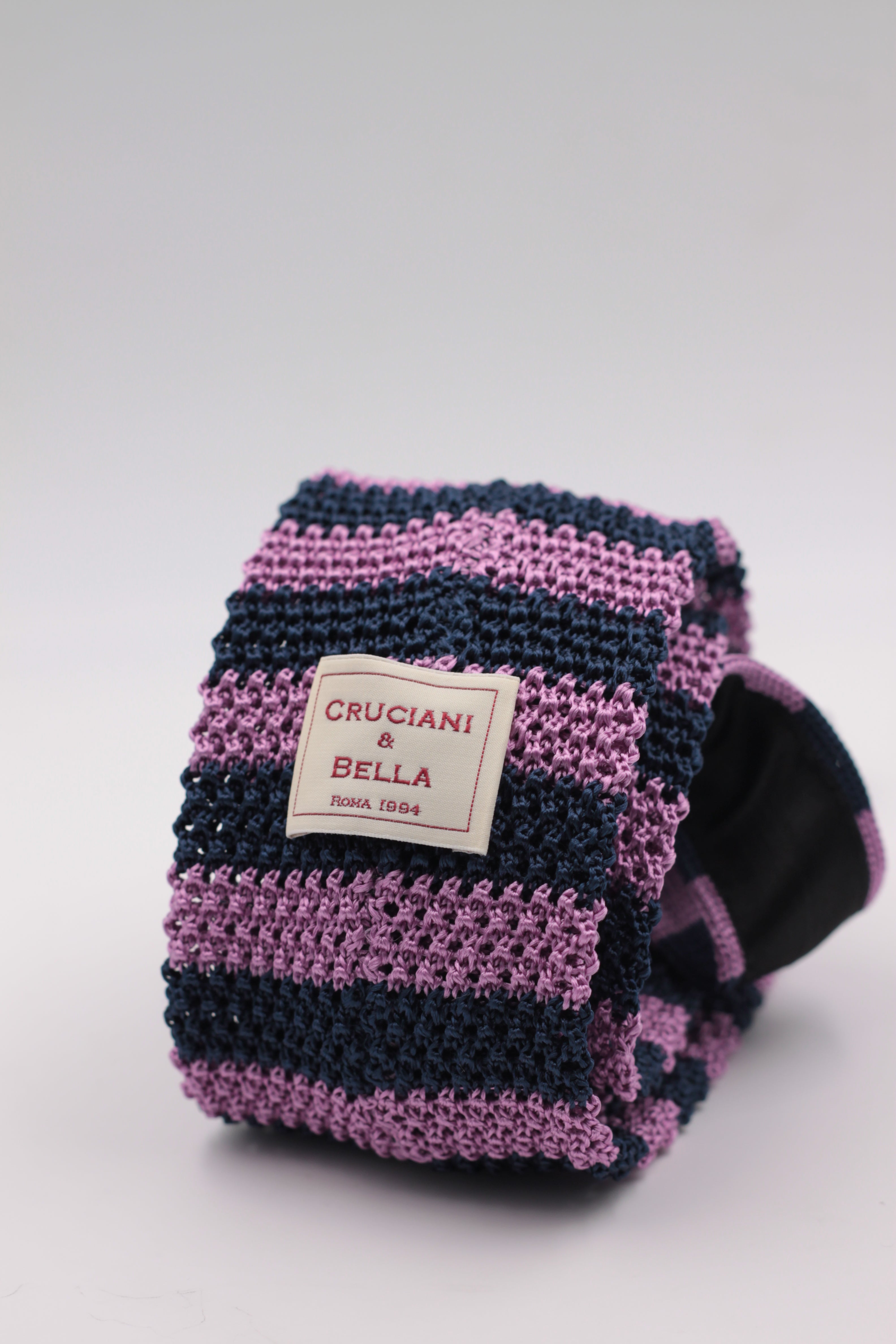Cruciani & Bella 100% Knitted Silk Blue and Pink stripe tie Handmade in Italy 6 cm x 147 cm
