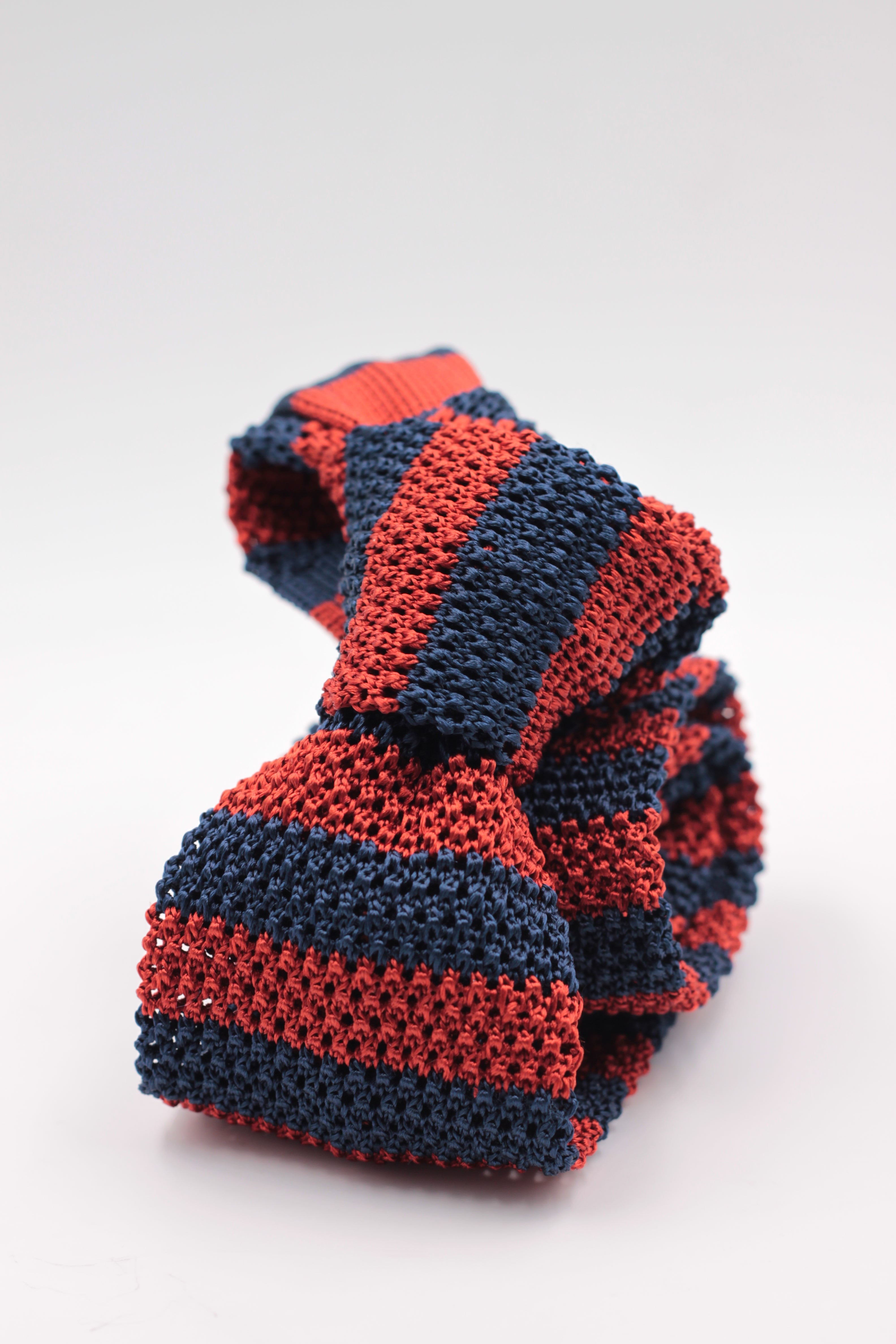 Cruciani & Bella 100% Knitted Silk Blue and Dark Orange stripe tie Handmade in Italy 6 cm x 147 cm