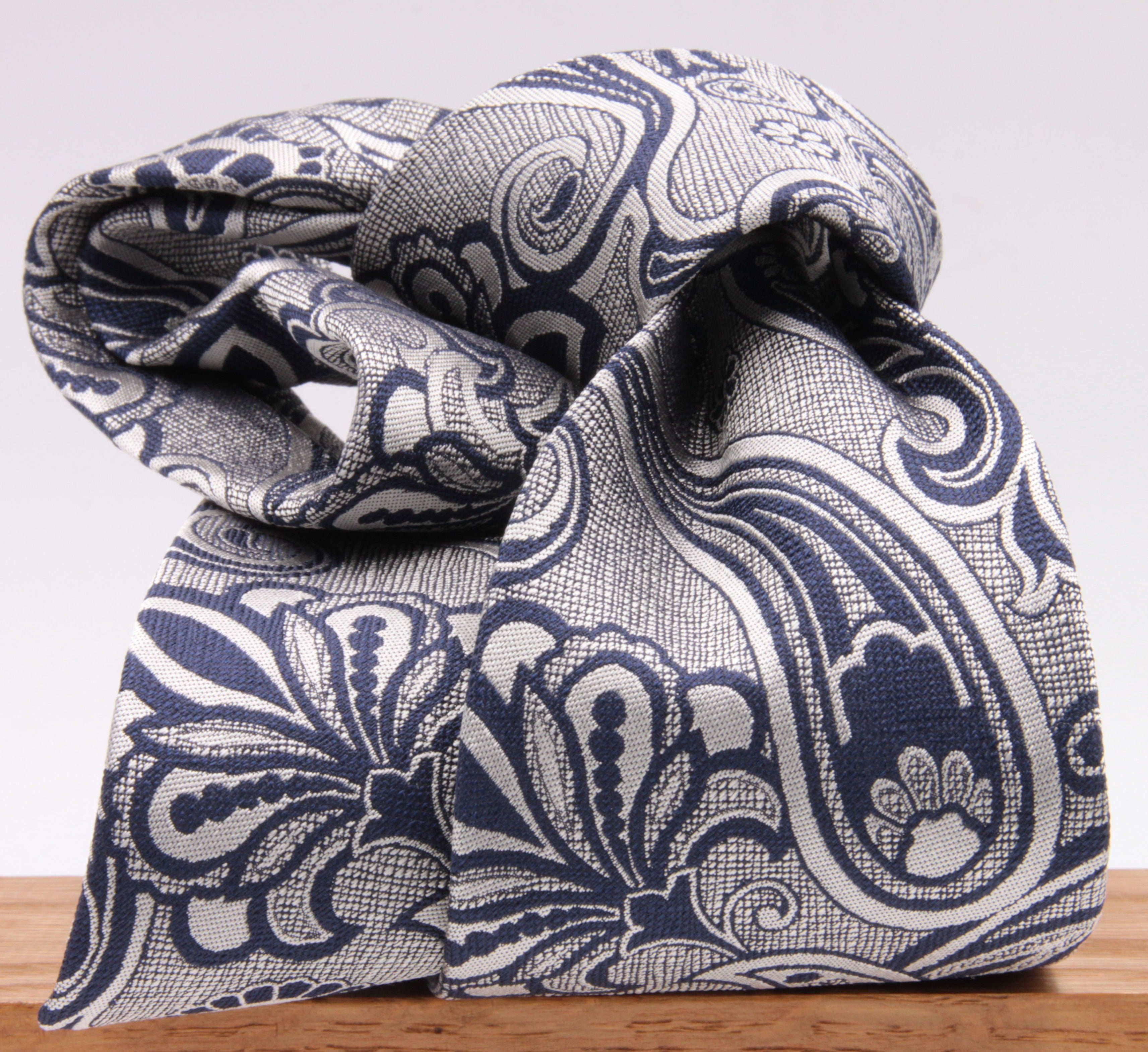 Cruciani & Bella 100% Silk Jacquard  Light Silver and Blue Paisley Tie Handmade in Italy 8 cm x 150 cm #4406  