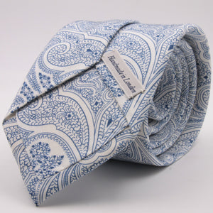Drake's for Cruciani e Bella Printed 60% Silk 40% Cotton Self-Tipped White and Light Blue Paysley Motif Tie Handmade in London, England 8 cm x 149 cm #5417