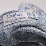 Drake's for Cruciani e Bella Printed 60% Silk 40% Cotton Self-Tipped White and Light Blue Paysley Motif Tie Handmade in London, England 8 cm x 149 cm #5417