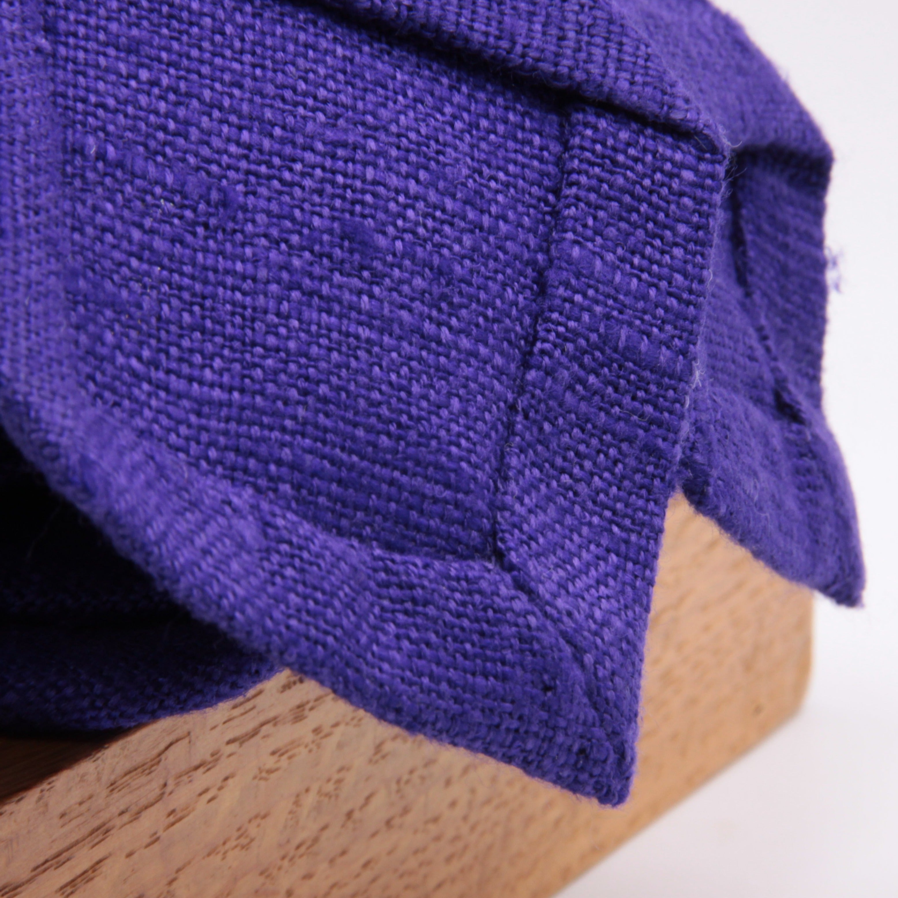 Drake's for Cruciani e Bella 100%  Tussah Silk Purple Unlined Tie Handmade in London, England 7 cm x 149 cm #5349