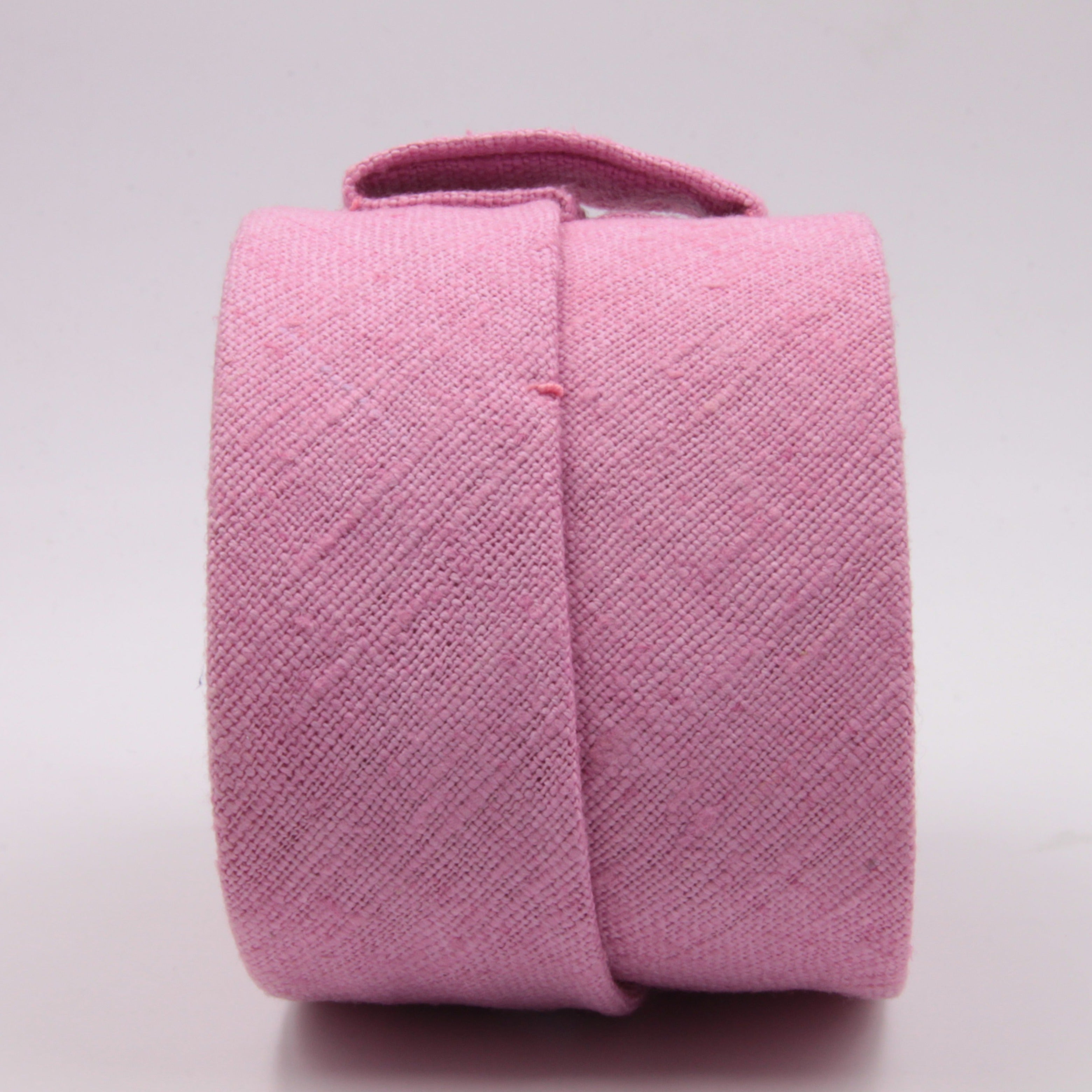 Drake's for Cruciani e Bella 100%  Tussah Silk Pink Unlined Tie Handmade in London, England 7 cm x 149 cm #5352