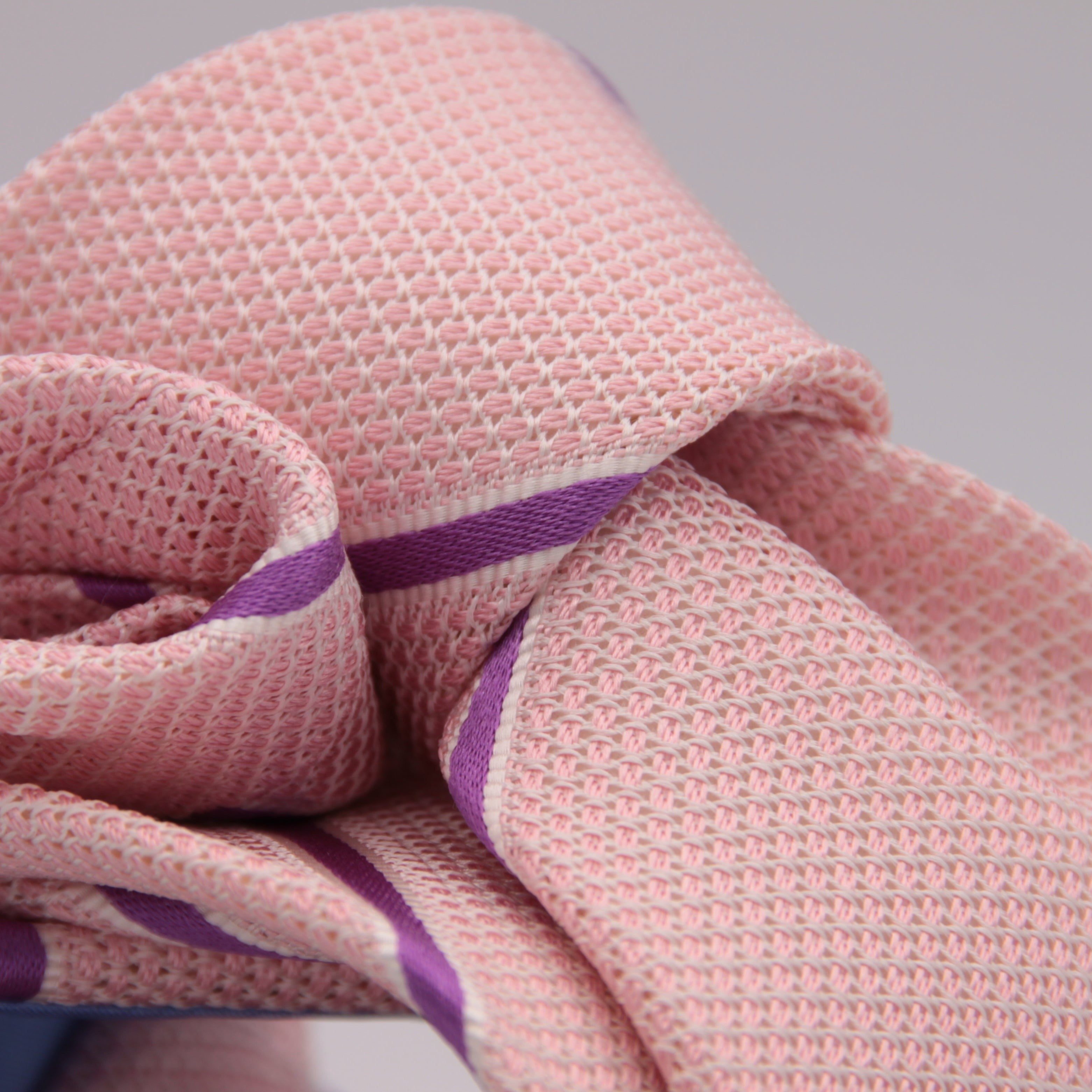 Drake's Archive 100% Silk Garza Piccola Tipped  Light Pink, Purple and White Stripes  Tie Handmade in England 9,5 cm x 146 cm #5322