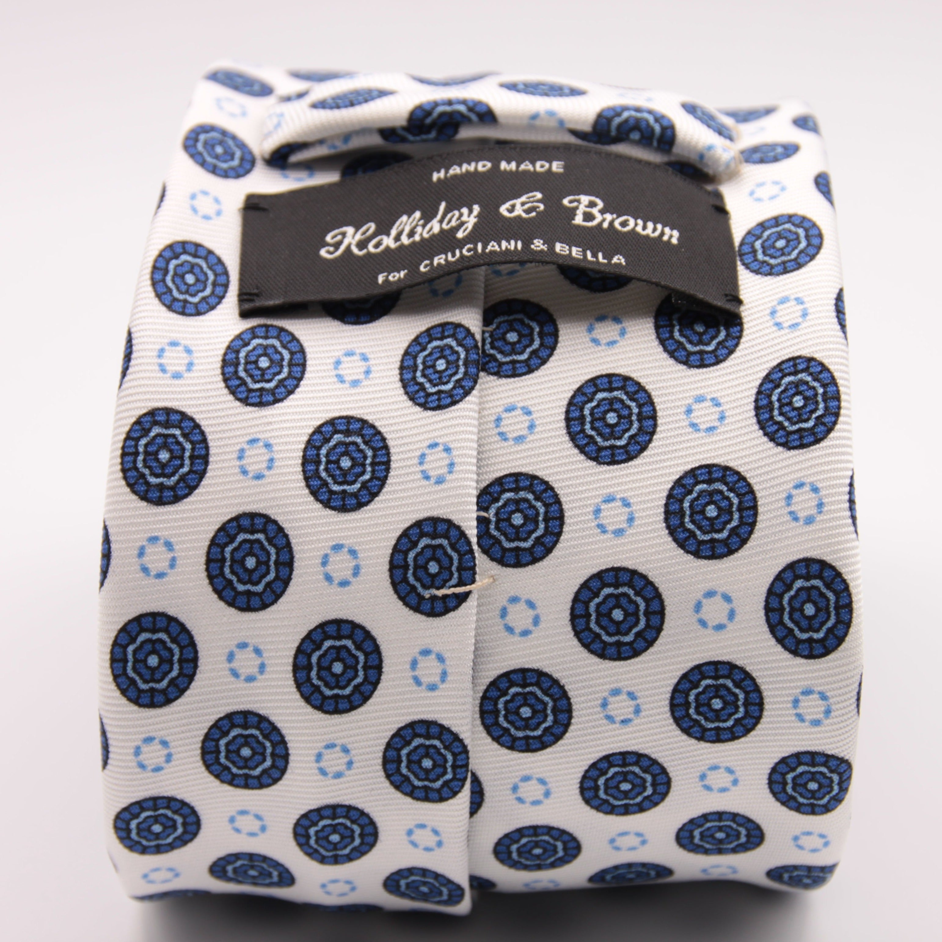 Holliday & Brown for Cruciani & Bella 100% printed Silk Self tipped White, Blue and Light Blue motif tie Handmade in Italy 8 cm x 150 cm #6329
