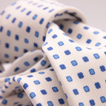 Holliday & Brown for Cruciani & Bella 100% printed Silk Self tipped White and Blue motif tie Handmade in Italy 8 cm x 150 cm #6332